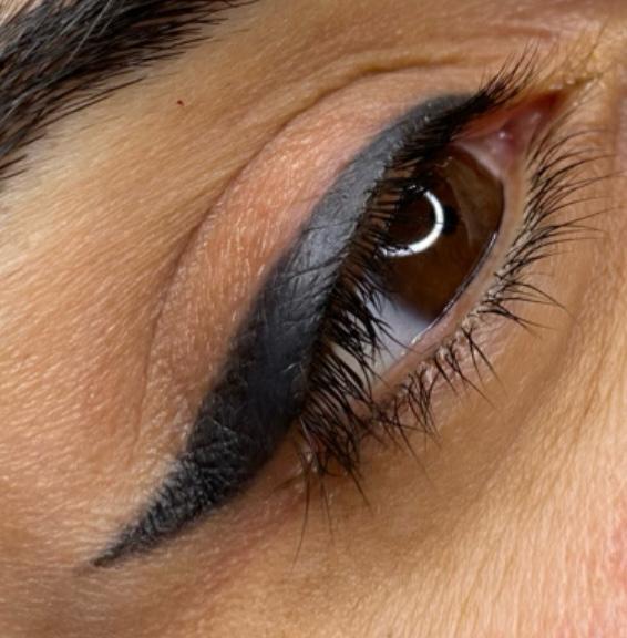 Micropigmentación de ojos